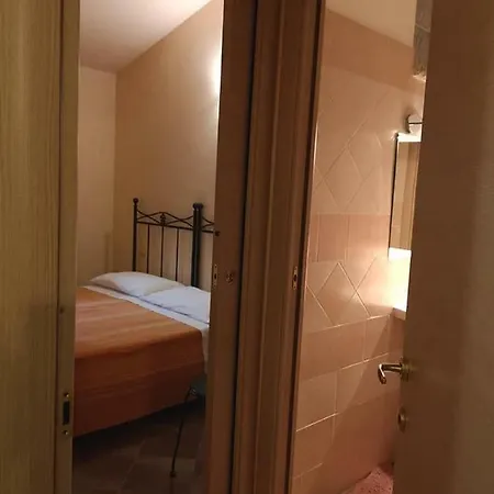 Pensionat Donna Violante Porto Corallo 3*