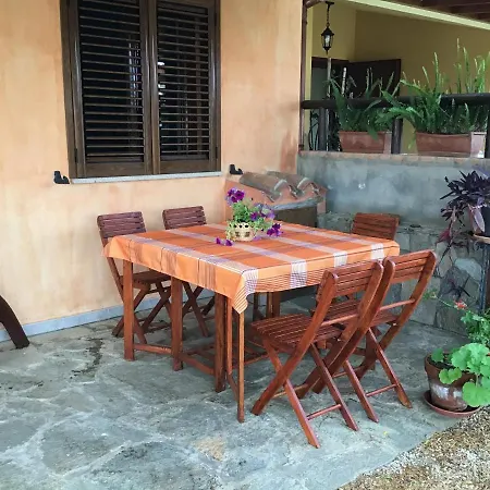 Donna Violante Porto Corallo Villaputzu