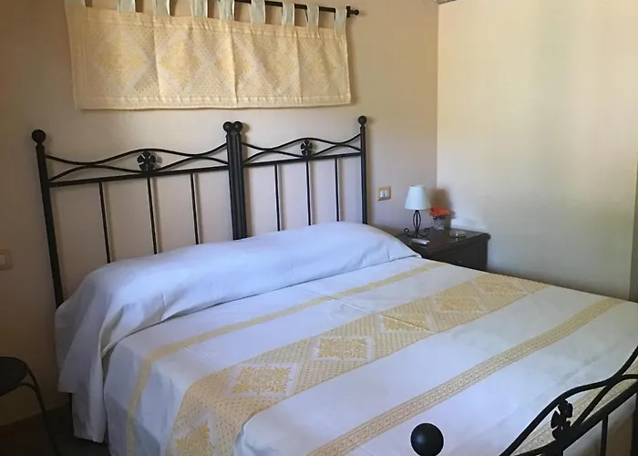 Πανσιόν Donna Violante Porto Corallo Villaputzu