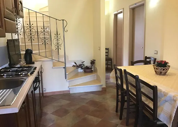 Donna Violante Porto Corallo 3*